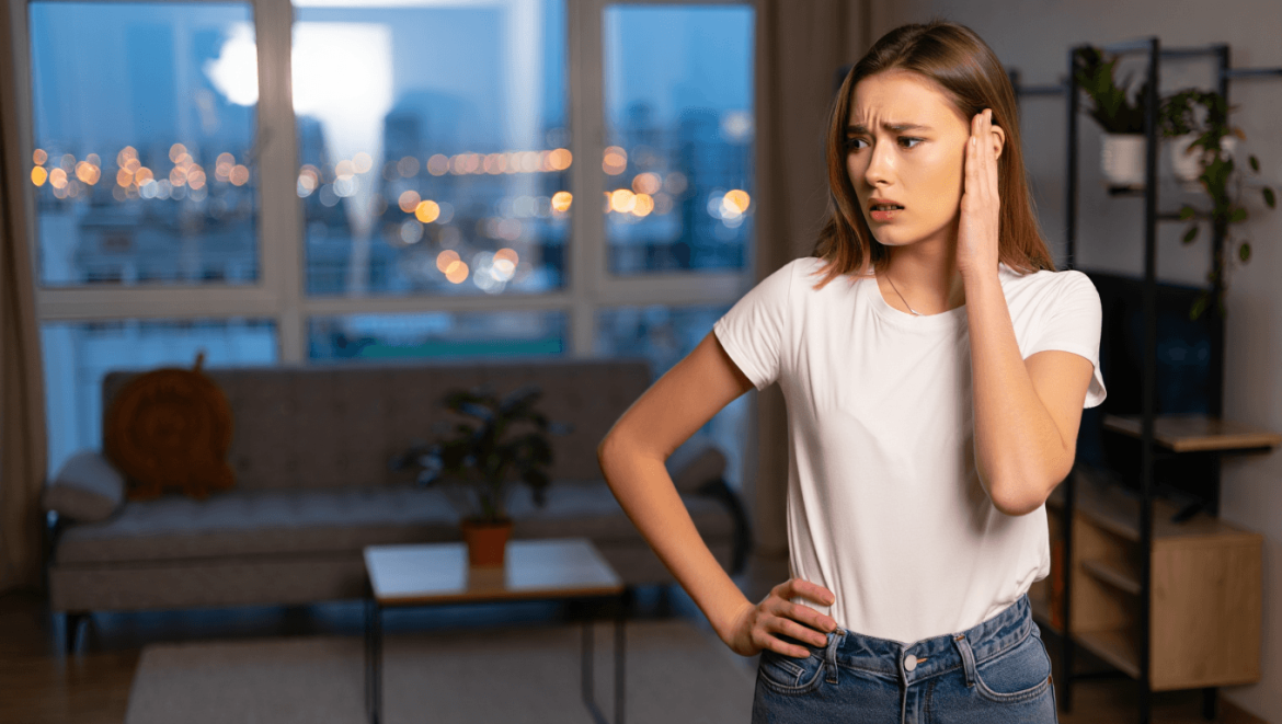 Optimiser l’isolation acoustique de son appartement : solutions et conseils